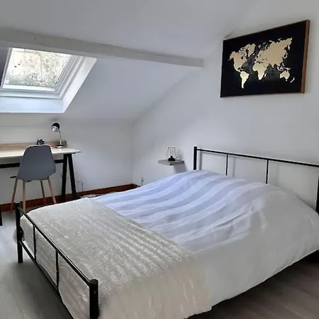 Pont Achard #2-t1bis-mezzanine -5mngare- Appartement *