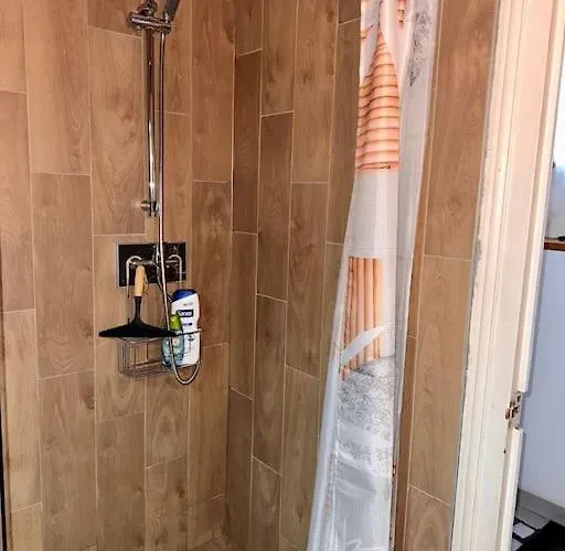 Pont Achard #2-t1bis-mezzanine -5mngare- Apartamento Poitiers