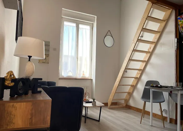 Pont Achard #2-t1bis-mezzanine -5mngare- Apartamento *